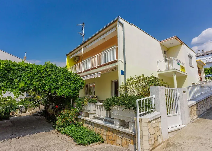 דירה Hundefreundliches Nur 350 Meter Zum Sandstrand Mit Privater Terrasse, Steingrill, Wifi